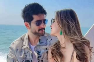 Riddhi Dogra Reacts To Ex-Husband Raqesh's Valentine's Day Post For GF Shamita | Watch ShaRa's Romantic Video