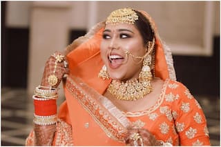 Afsana Ditches Red at Her Wedding, Gets 'Saajz Ki Sajni' Written on Bridal Dupatta - See Gorgeous Pics