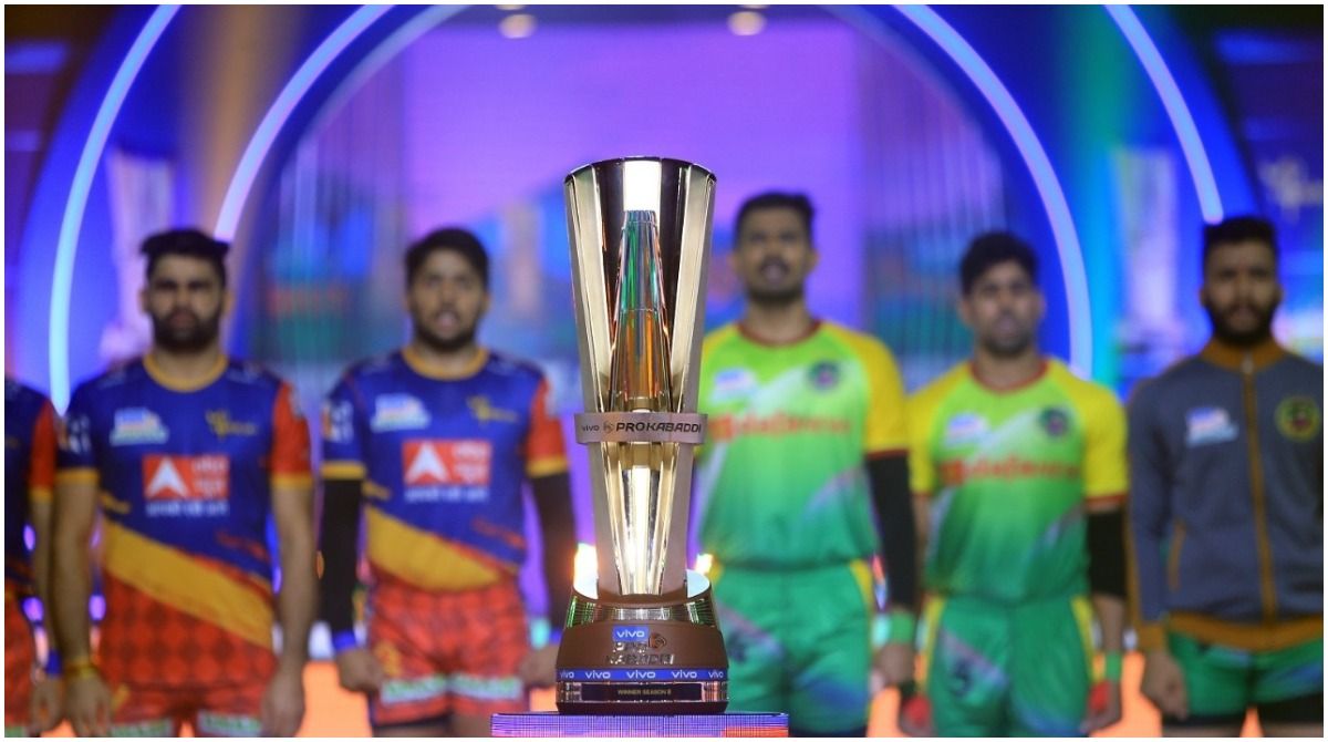 Pro Kabaddi 2017, Dabang Delhi vs Patna Pirates highlights: Patna Pirates  wins thriller match 36-34; starring role by Pardeep Narwal - Sports News