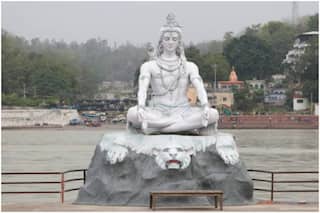 Maha Shivratri 2022: Send Wishes, Quotes, SMS, WhatsApp Forwards, Facebook Status and GIFs to Celebrate Festival of Lord Shiva
