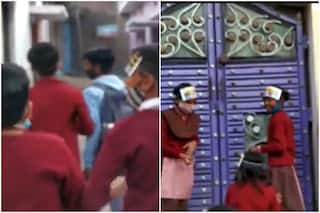 UP Polls 2022: मतदाता वोट करें इसके लिए DM ने निकाला गजब का जुगाड़, आप भी करेंगे तारीफ | देखिए Video