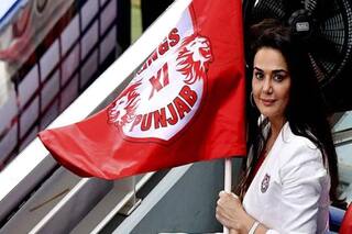 IPL Auction 2022: नीलामी से पहले Punjab Kings को झटका, इस दिग्गज ने छोड़ दिया साथ