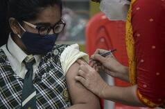 Vaccination for 12-15 Age Group, Precaution Dose for People Above 60 yrs Begins