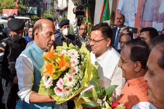 पुष्कर सिंह धामी आज लेंगे उत्तराखंड के मुख्यमंत्री पद की शपथ, PM मोदी, अमित शाह समेत 11 राज्यों के CM होंगे शामिल