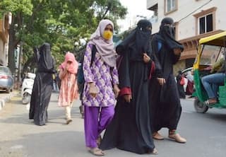Hijab Row Surfaces Again: 24 Students Suspended From Class For Wearing Hijab in Karnataka's Uppinangadi College