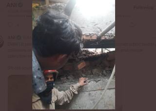 Delhi: Under-Construction Building Collapses at Nicholson Road Near Kashmiri Gate, Few Feared Trapped