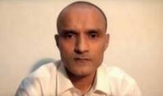 Pakistan की अदालत ने भारत से कहा- कुलभूषण जाधव के लिए 13 अप्रैल तक वकील नियुक्त करें