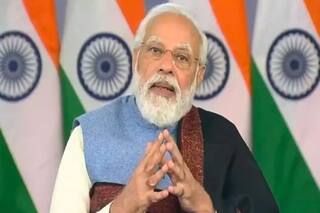 PM मोदी ने Women's Day के मौके पर नारी शक्ति को किया प्रणाम, कहा- महिलाओं को और सशक्त बनाने की कोशिशें जारी
