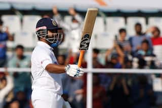 मोहाली में Rishabh Pant नर्वस नाइंटीज का शिकार, विशाल स्कोर की ओर टीम इंडिया