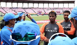 Women World Cup: कोच रोमेश पोवार ने बताई शेफाली वर्मा को प्लेइंग XI से बाहर करने की वजह