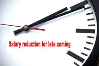 सरकारी नौकरी है, लेट-लतीफी भी चलेगी... अब नहीं चलेगा, यहां निगम ने काटी कर्मचारियों की सैलरी