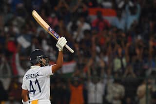 फरवरी में लगातार शानदार प्रदर्शन के दम पर ICC player of the month बने श्रेयस अय्यर