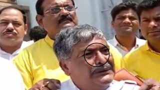 पश्चिम बंगाल विधानसभा में 'दे दनादन' : नाक फूटने के बाद रोते नजर आए TMC MLA, कई BJP विधायक सस्पेंड