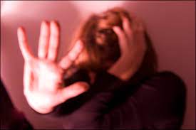 Man Threatens Divorce, Throws Wife Out of House For Not Voting Party Of His Choice In UP Polls