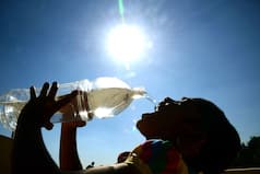 Delhi Sees 'Hot Day' as Mercury Rises to Nearly 40 Degrees Celsius