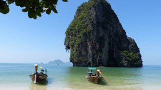 Thailand Mulls To Relax Entry Rules for Tourists to Support Economic Recovery | Details Here