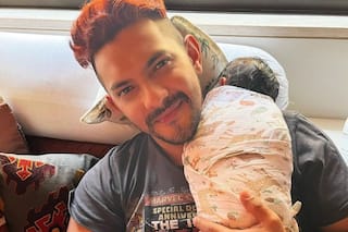 Aditya Narayan Shares First Picture of Her Baby Daughter, Reveals Name in a Viral Post