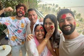 Katrina-Vicky's Holi Celebration is Nothing Short of Love And Happiness - See Pics