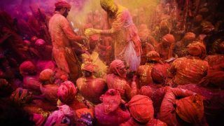 5 Unique Destinations in India For Those Who Love Flowers And Holi!