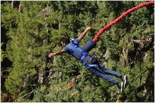 8 Best Adventure Sports Places in India to Get Your Adrenaline Pumping!