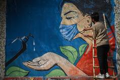 Bring Back Mask Mandate: Delhi Doctors Urge Authorities As COVID-19 Positivity Rate Cross 5% Mark