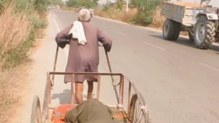 UP Man Takes Ailing Wife To Hospital In a Handcart, She Dies During Treatment