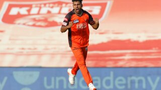 जून में भारतीय टी20 टीम में डेब्यू कर सकते हैं 150 kmh की रफ्तार से गेंदबाजी करने वाले उमरान मलिक