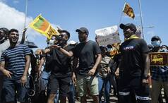 Sanath Jayasuriya, Arjuna Ranatunga Join Street Protests In Colombo Against Economic Crisis | Check What's Happening In Sri Lanka
