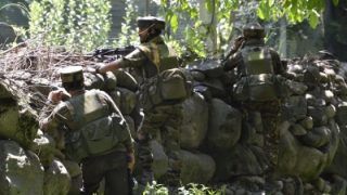 जम्मू कश्मीर: सुरक्षा बलों ने आतंकियों की बड़ी साजिश को किया नाकाम, IED बरामद कर काम किया तमाम