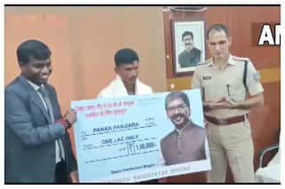 Pannalal, Who Helped Save Lives During Deoghar Ropeway Incident, Awarded Rs 1 Lakh by CM Hemant Soren