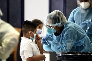 Delhi Reports Over 1000 Covid Cases, Positivity Rate Drops; Experts Ask Delhiites To Exercise Caution