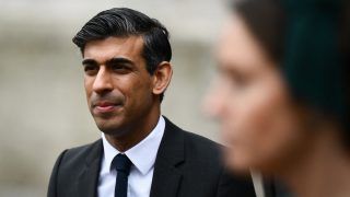 UK Caller Calls Rishi Sunak 'Not British Enough', Compares Him To Al Qaeda, Gets Schooled