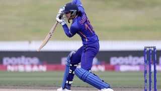 Smriti mandhana involved in heated exchange with rajasthan players after mankad run out 5356099