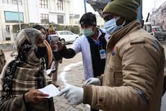 To Wear or Not To Wear Mask? COVID-19 Restrictions End in India. Here's What Changes From Today