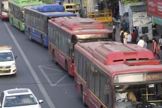 Air Pollution Latest Update: Over 1.25 Lakh Old Vehicles To Be Deregistered in Delhi-NCR