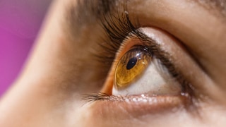 कोरोनावायरस कर रहा है आंखों को प्रभावित, कुछ मरीजों में दिखाई दे रहे हैं ये 3 लक्षण