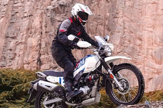 इस कंपनी की बाइक के जमाने से दीवाने हैं लोग, मार्च में बिके 4.50 लाख दोपहिया वाहन