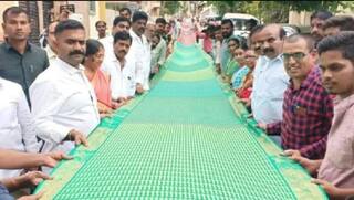 Andhra Loomsman Weaves 60-metre Silk Sari With Jai Sri Ram Written 32,200 Times in 13 Languages