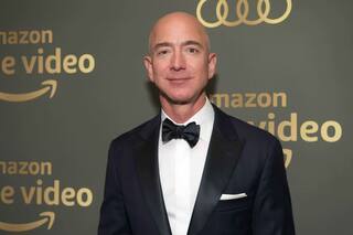 Take Some Risk Off The Table: Jeff Bezos Warns Of Economic Recession, Advises To Cut Big Expenses