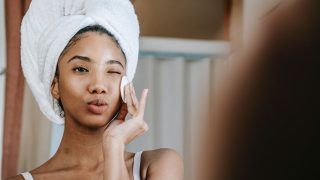 Step-by-Step Night Time Skin Care Routine One Must Follow