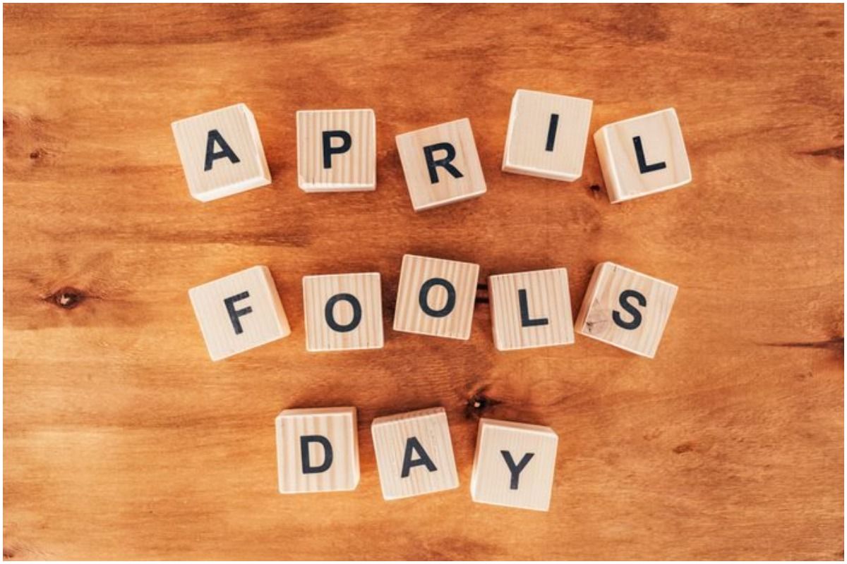 April Fools Day 2022 Jokes & Pranks: Best Quotes, Sms, Facebook Status &  Whatsapp Gif Image Messages To Fool Your Friends
