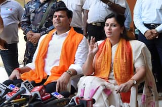 Hanuman Chalisa Row: Fadnavis Calls Arrest of Navneet Rana, Ravi Rana Painful For Maharashtra
