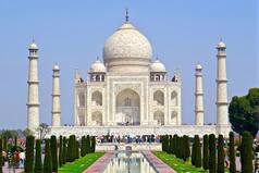 World Heritage Day 2022: 22 साल और 3.2 करोड़ रुपये के खर्च से बना था ताजमहल, जानिये ये 10 रोचक बातें जो आपको नहीं होंगी पता