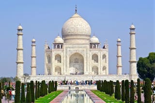 World Heritage Day 2022: 22 साल और 3.2 करोड़ रुपये के खर्च से बना था ताजमहल, जानिये ये 10 रोचक बातें जो आपको नहीं होंगी पता