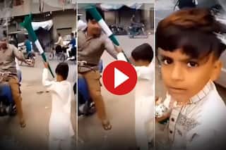 Funny Video Today: आते-जाते लोगों के सामने बाजा बजा रहा था लड़का, मना करने पर दिया ऐसा जवाब अंदर तक हिल जाएंगे- देखें वीडियो