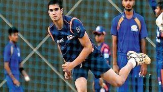 Arjun Tendulkar Is at The Wrong Side Of Nepotism: Twitter Lashes Out at MI For Ignoring Him vs DC
