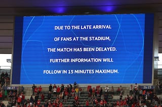 Champions League final: टिकट को लेकर फैंस ने किया हंगामा, आंसू गैस के गोले छोड़े गए