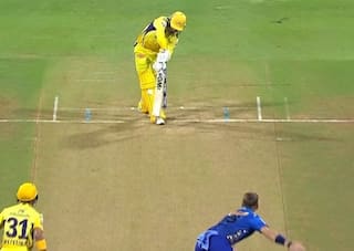 CSK vs MI: वानखेड़े स्‍टेडियम में Power Cut के कारण चेन्‍नई को नहीं मिल सका DRS, मचा बवाल
