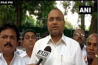 कार्ति चिदंबरम के 9 ठिकानों पर CBI की रेड, कांग्रेस नेता बोले- अब तो मैं गिनती भी भूल गया...