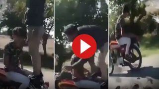 Viral Video: Desi Boy Attempts Dangerous Bike Stunt For Taking Selfie, Falls Miserably. Watch